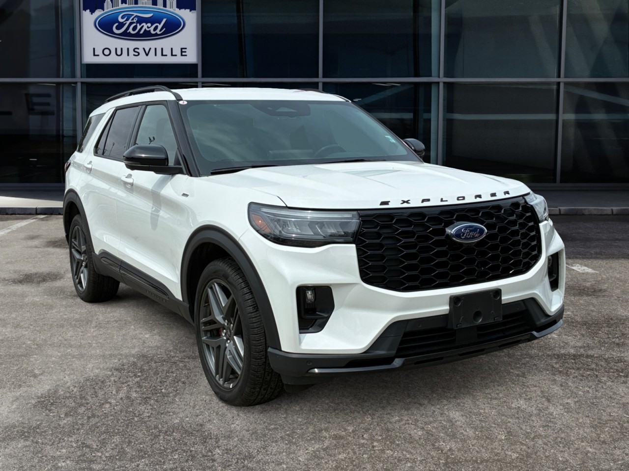 2025 Ford Explorer ST-LINE 4WD (PL535)'s photo