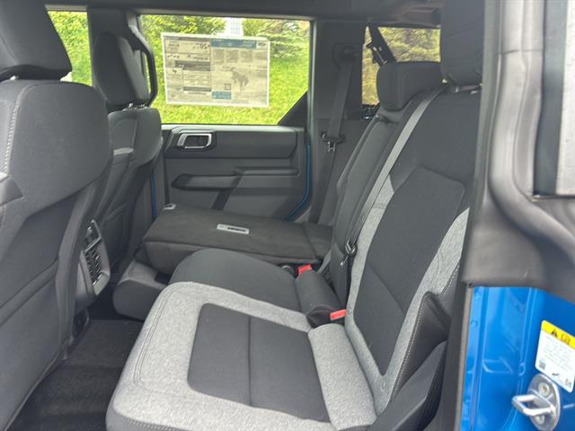 2025 Ford Bronco 4-Door Base - Photo 15