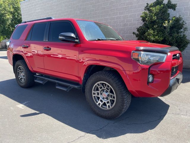 2020 Toyota 4Runner Venture