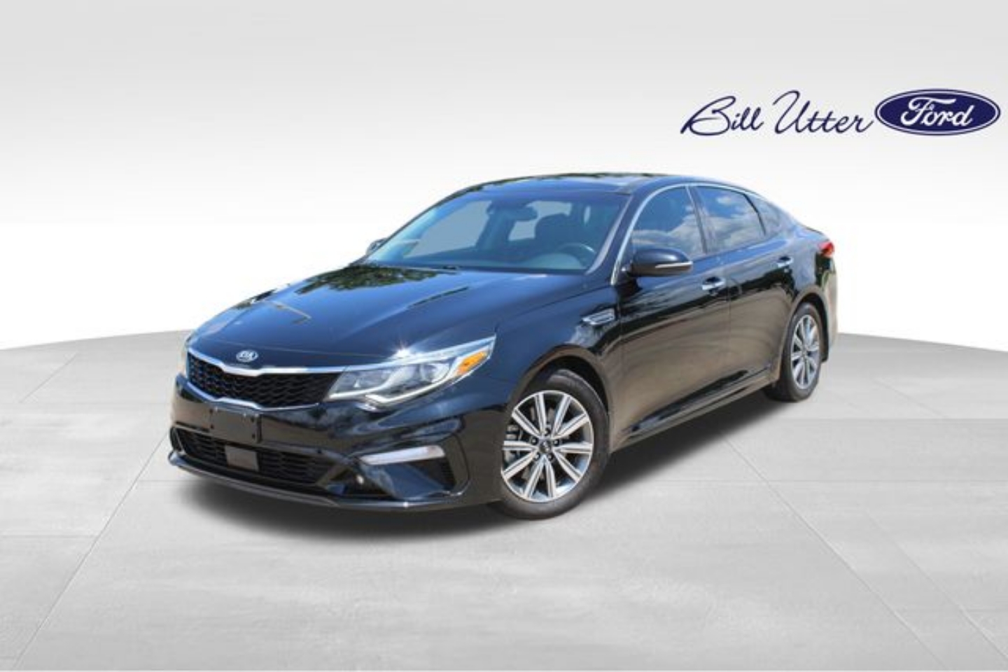 2019 Kia Optima EX AT's photo
