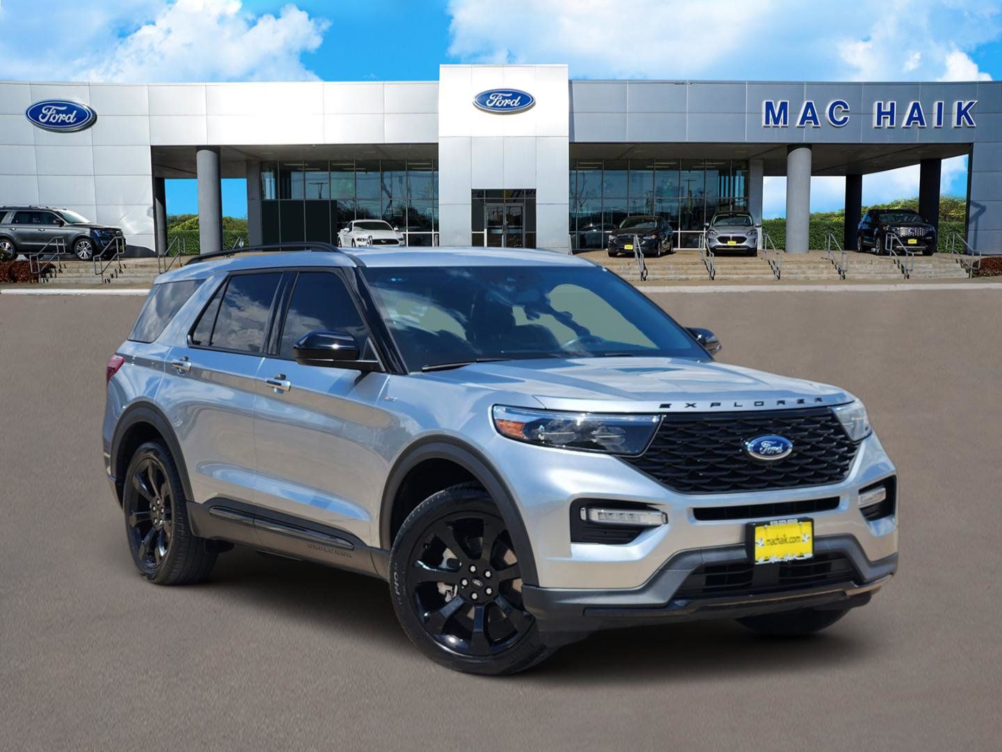 2024 Ford Explorer ST-LINE RWD's photo