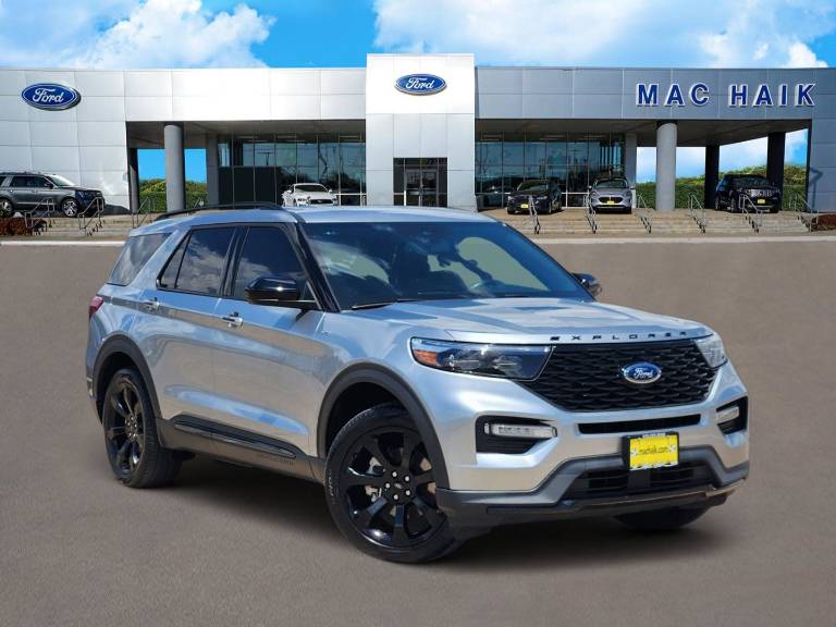 2024 Ford Explorer ST-Line