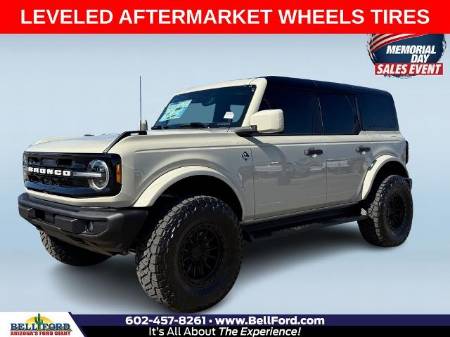 2026 Ford Bronco Outer Banks