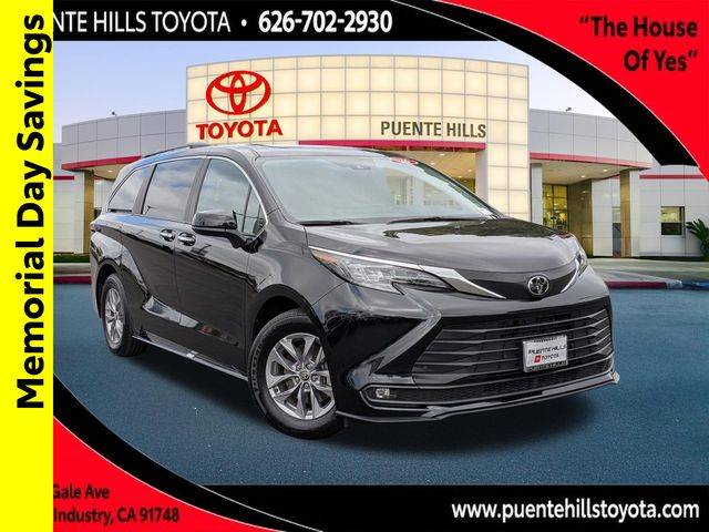 2026 Toyota Sienna XLE