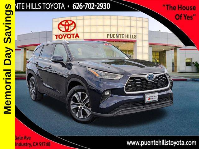 2022 Toyota Highlander Hybrid XLE