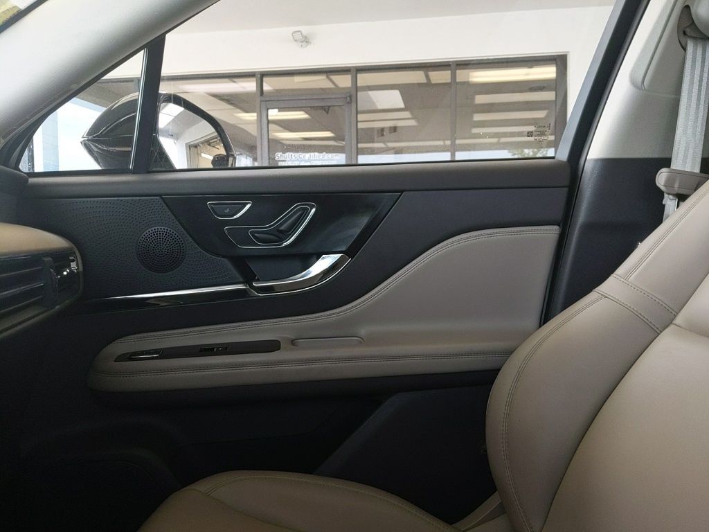 Showcase Image