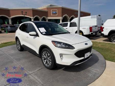 2020 Ford Escape Titanium