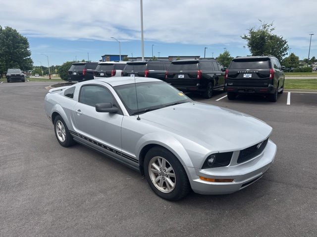 2006 Ford Mustang's photo