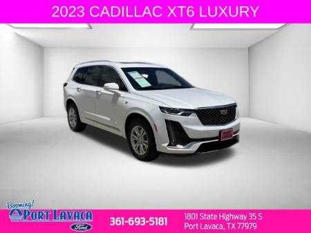 2023 Cadillac XT6 Luxury