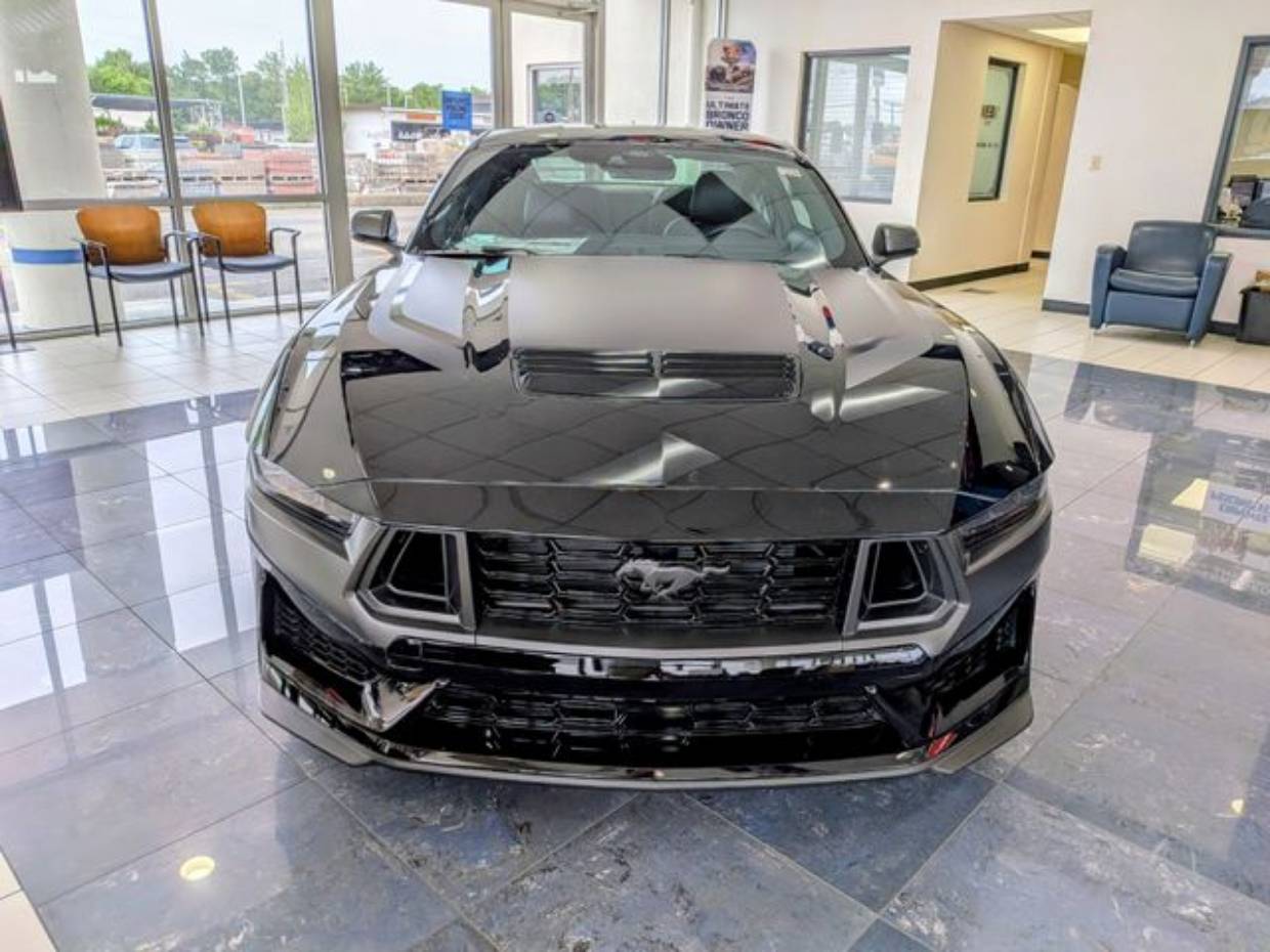 2025 Ford Mustang Dark Horse - Photo 25