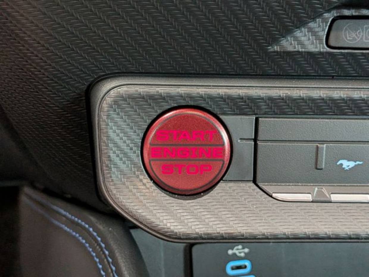 2025 Ford Mustang Dark Horse - Photo 45