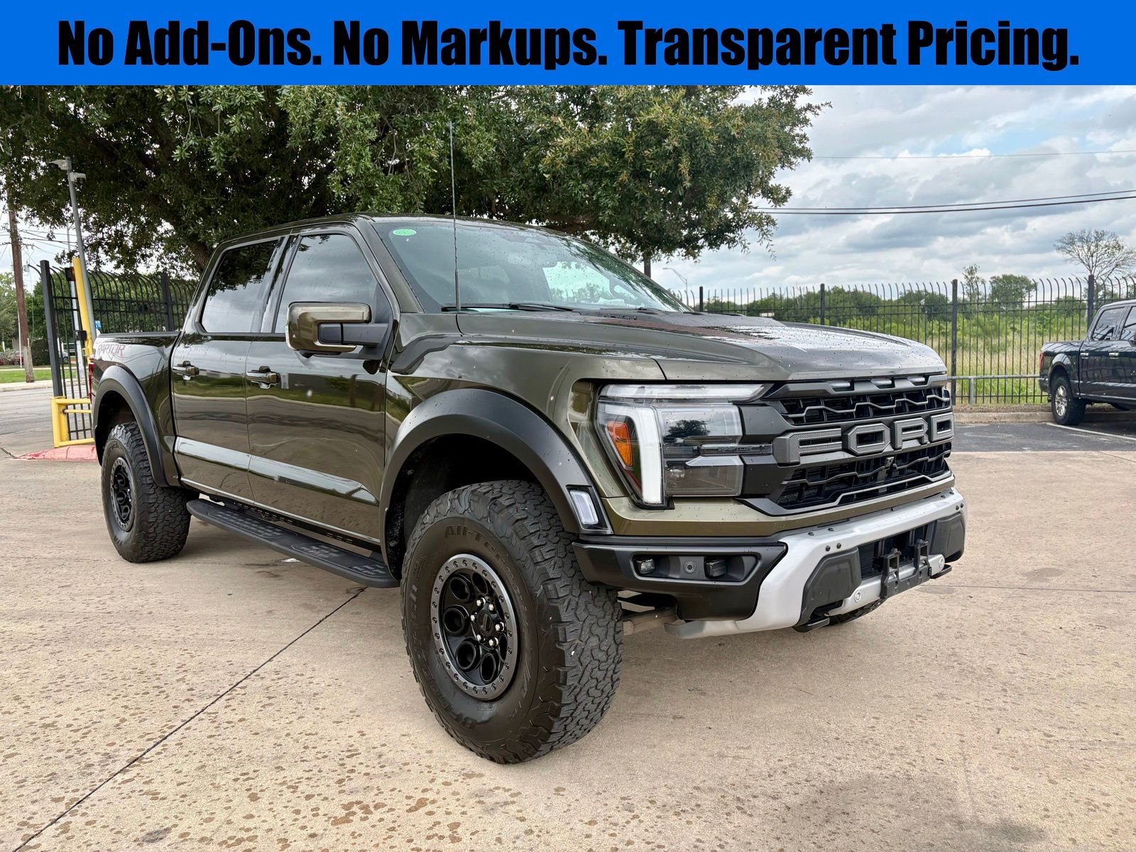 2024 Ford F-150 Raptor 4x4 SuperCrew 5-1/2 Box's photo