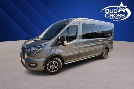 2023 Ford Transit Passenger Wagon XLT