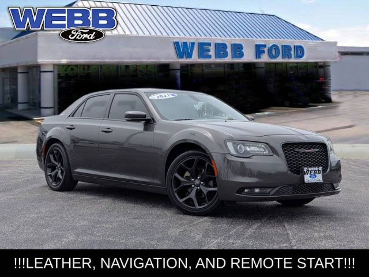 2021 Chrysler 300 S's photo