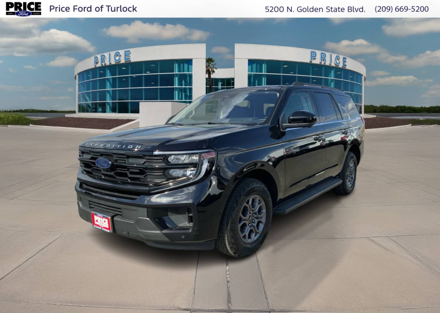 2025 Ford Expedition Active's photo