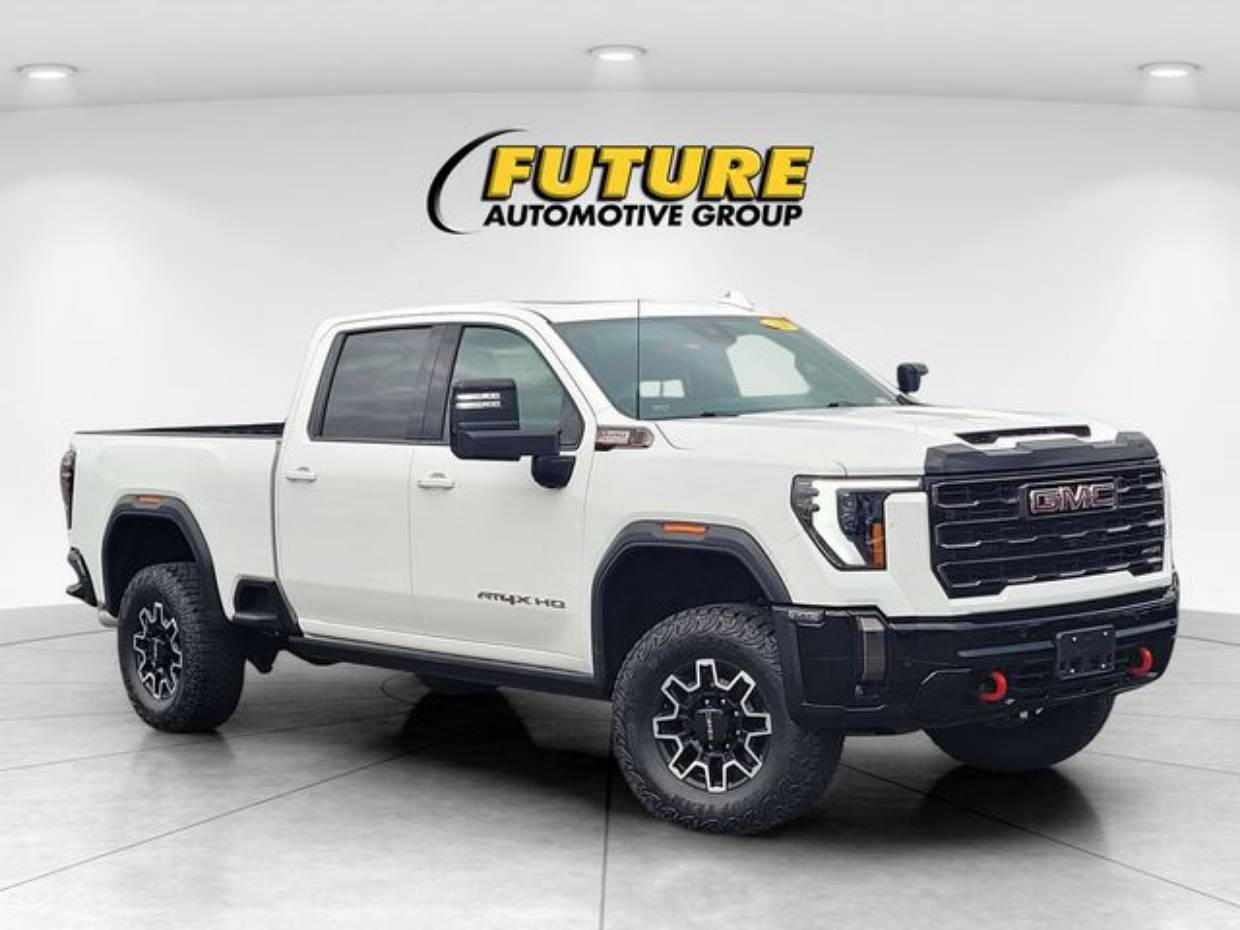 2024 GMC Sierra 4WD Crew Cab Standard Box AT4X's photo