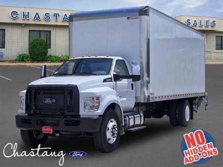 2027 Ford F-750SD Base