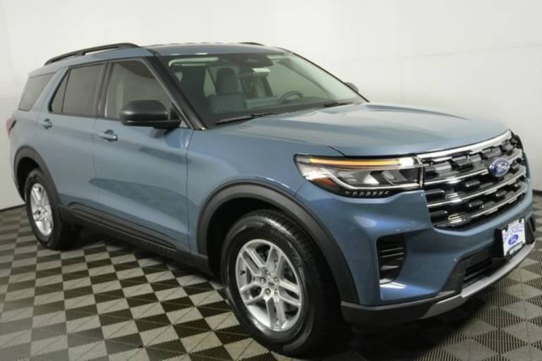 2026 Ford Explorer Active w/200A Pkg