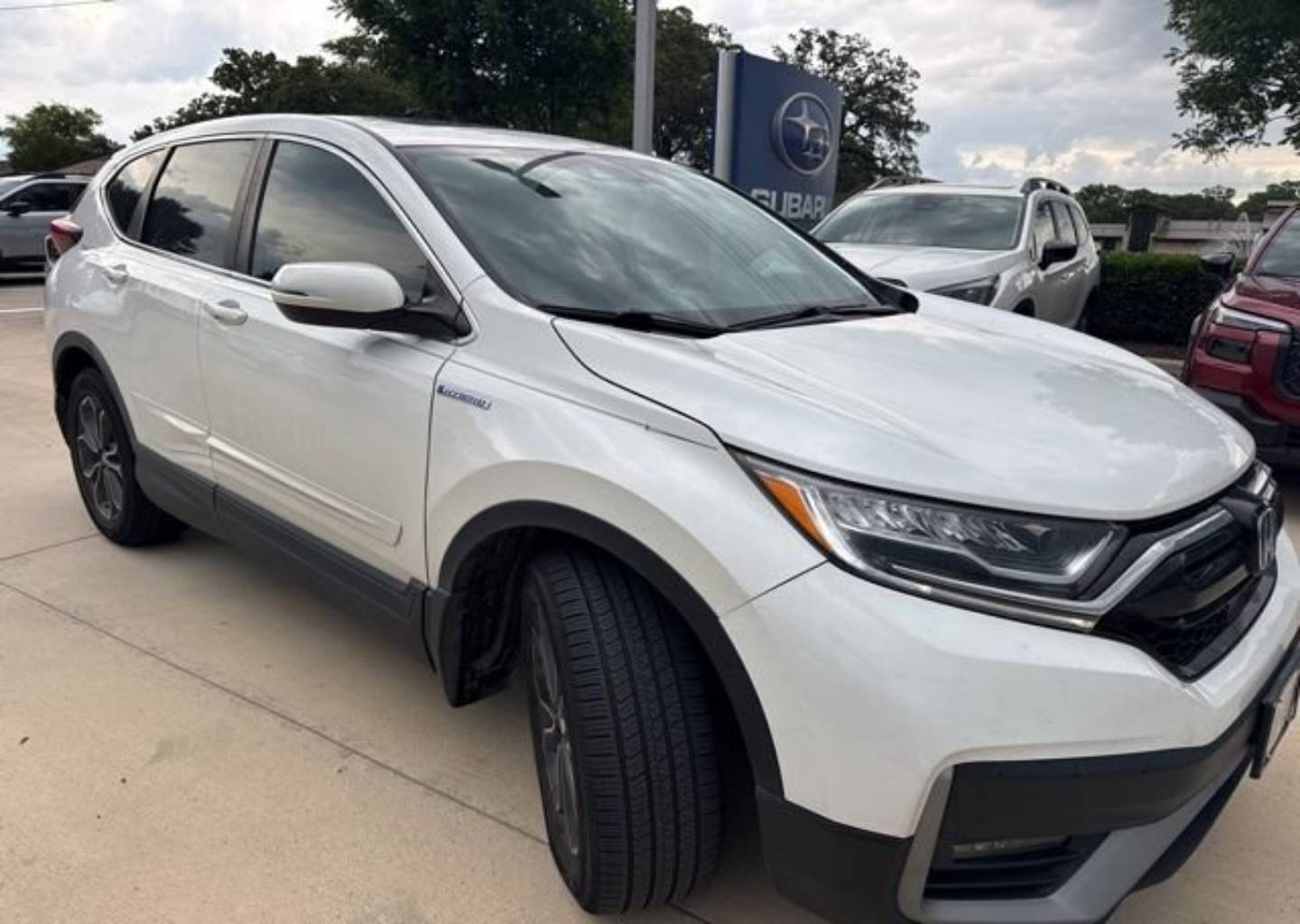 2021 Honda CR-V Hybrid EX-L AWD's photo