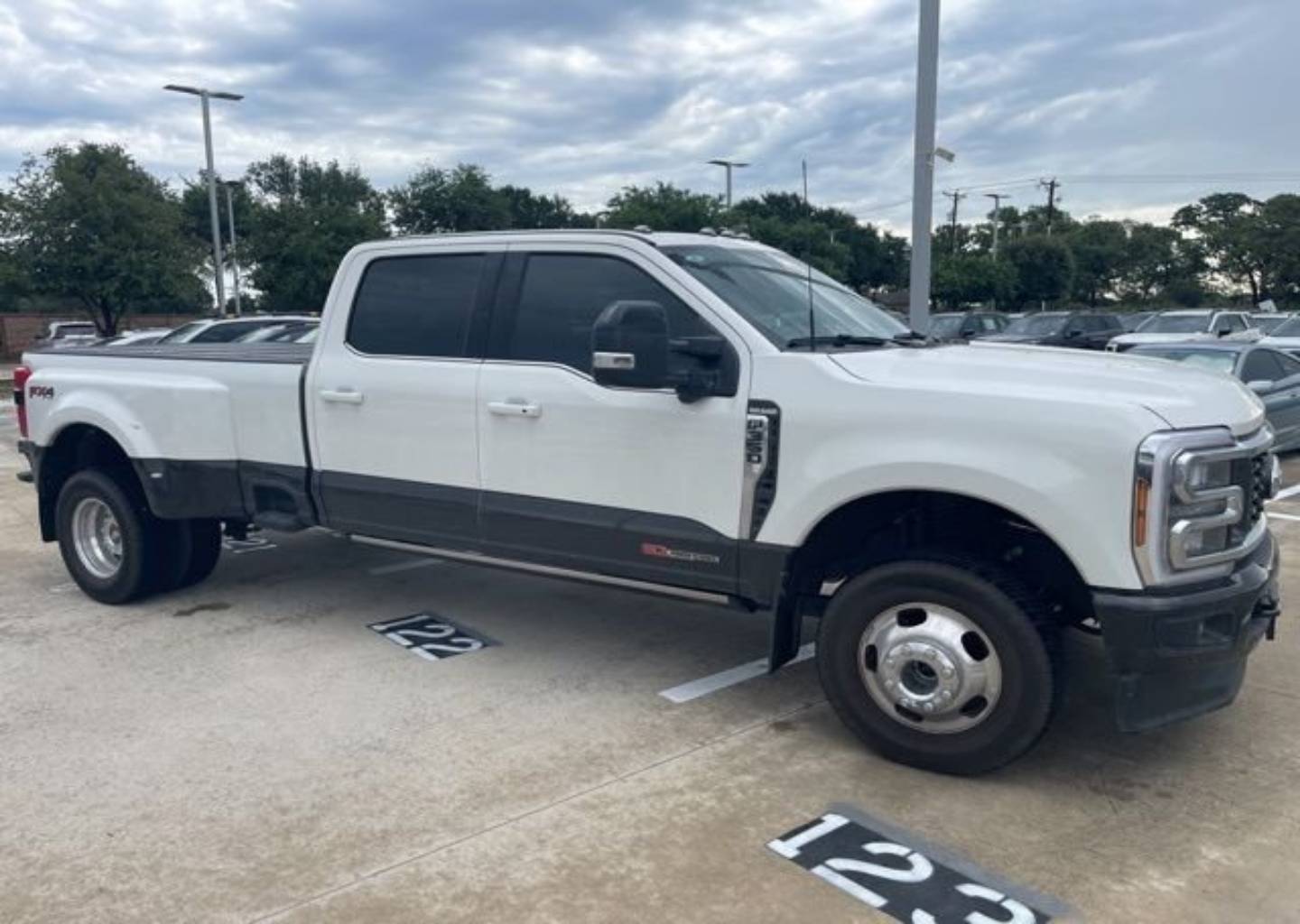 2025 Ford F-350 King Ranch 4x4 Crew Cab 8' Box DRW's photo