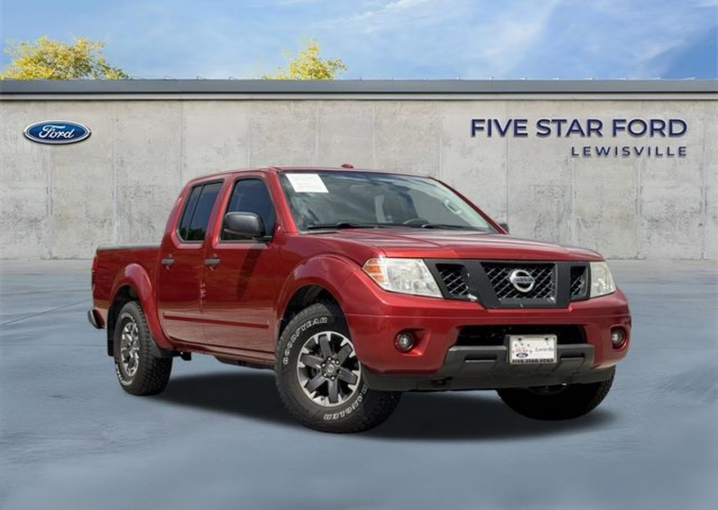 2017 Nissan Frontier 4.0 SV Crew Cab 4X4 AT SWB's photo