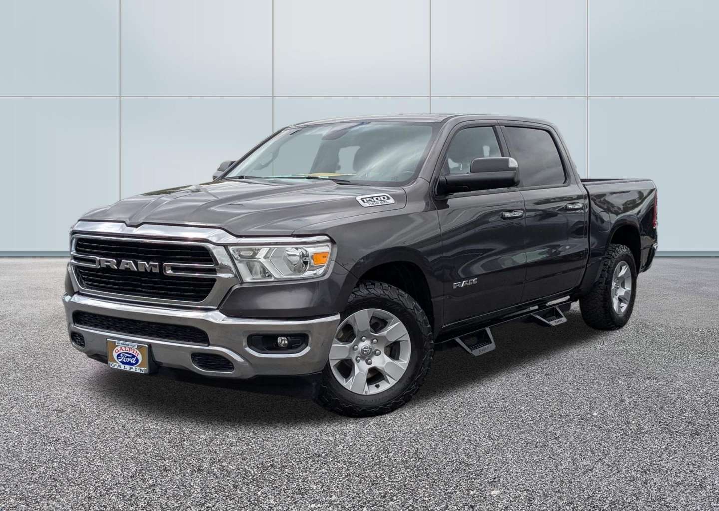 2019 RAM 1500 Big Horn/Lone Star Crew Cab 5'7's photo