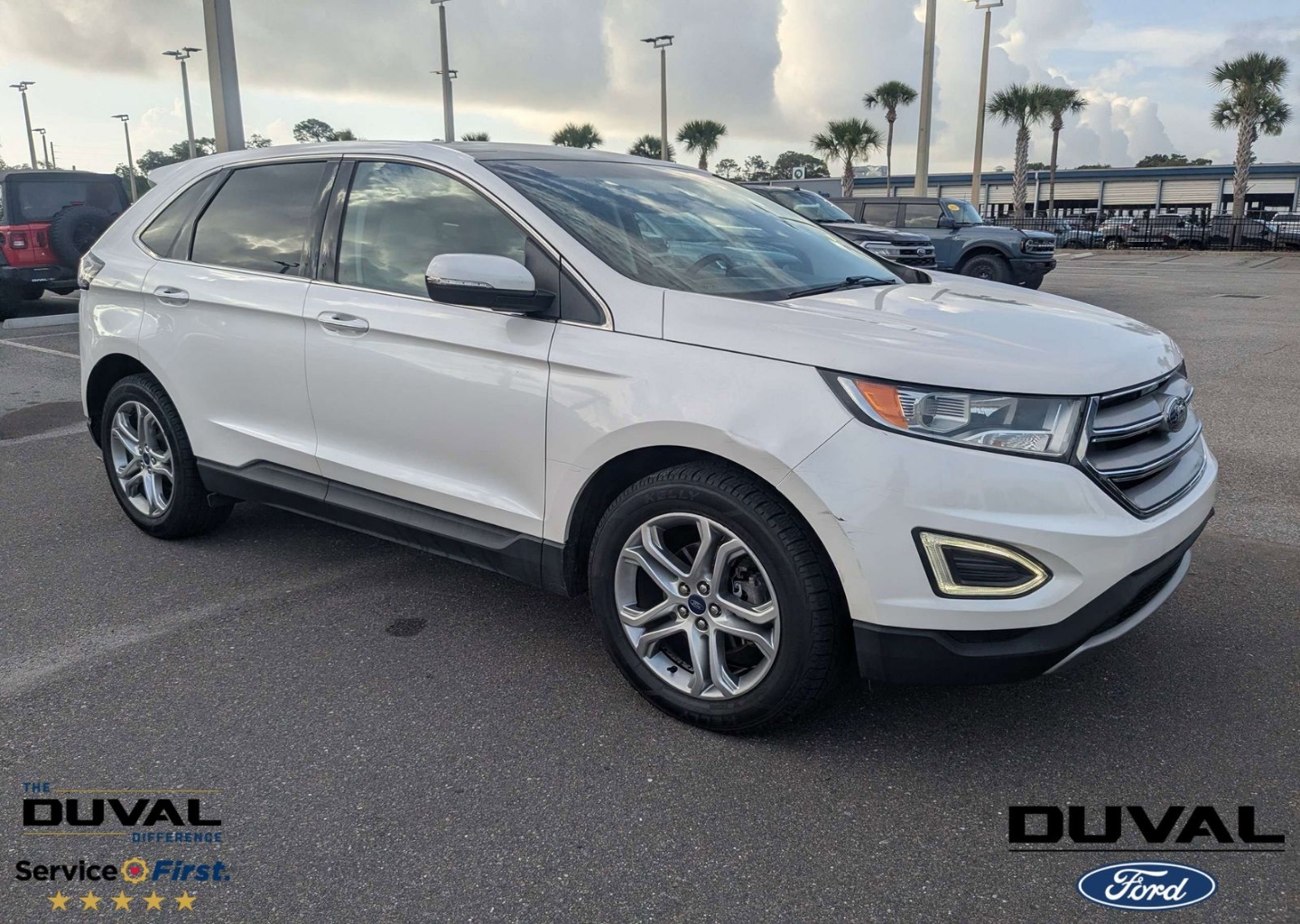 2015 Ford Edge Titanium's photo