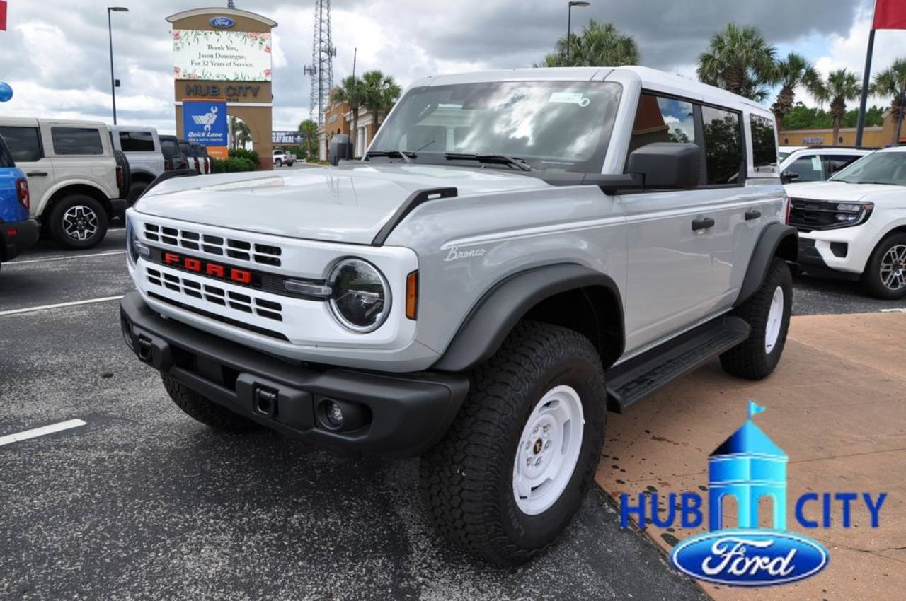 2026 Ford Bronco Heritage Edition 4x4's photo