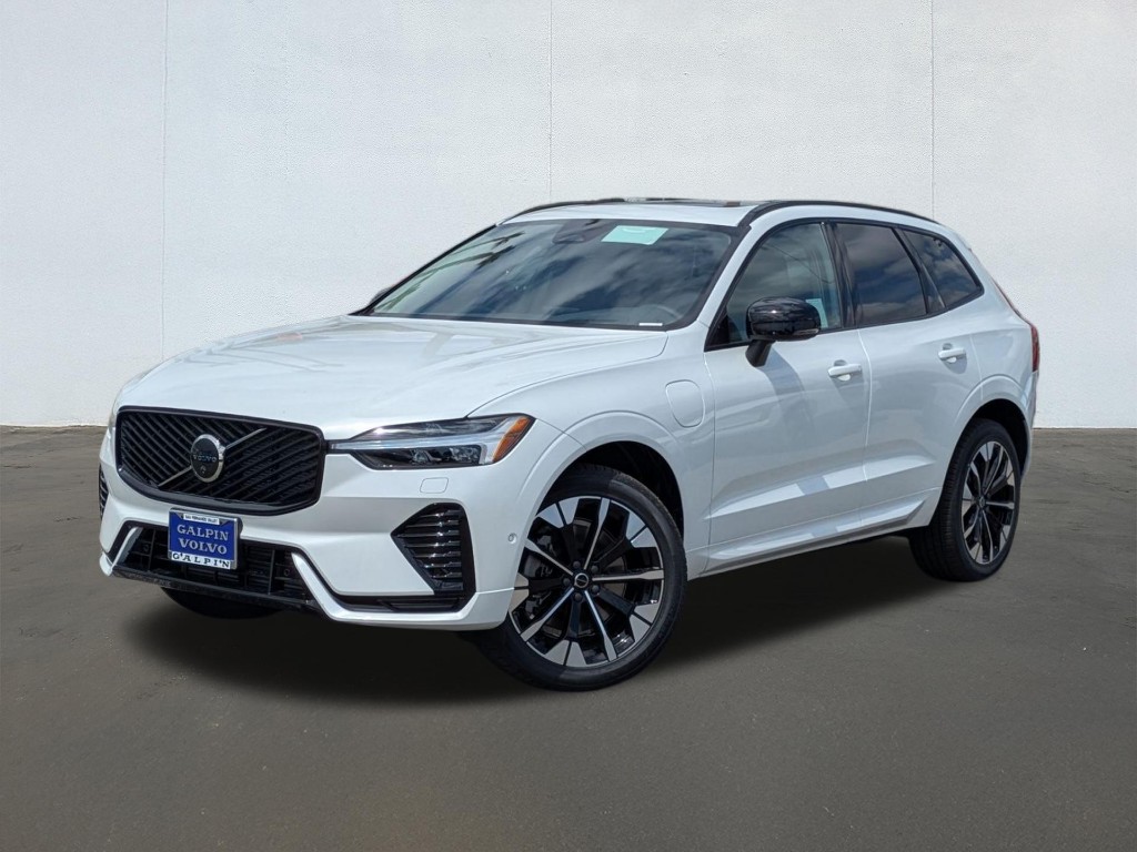 2026 Volvo XC60 Plug-In Hybrid Ultra, T8 AWD Electric/Gasoline, Dark