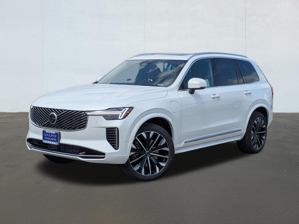 2026 Volvo XC90 Recharge Plug-In Hybrid Ultra, T8 AWD, Electric/Gasoline, Bright, 7 Seats