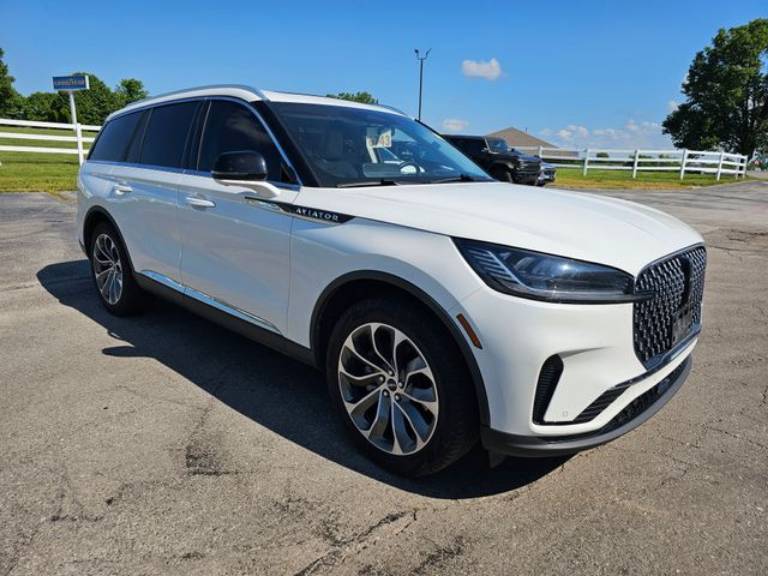 2025 Lincoln Aviator Premiere