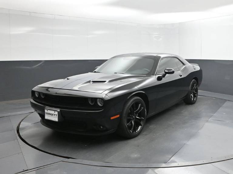 2017 Dodge Challenger SXT