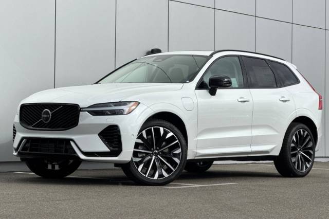 2026 Volvo XC60 Plug-In Hybrid T8 Ultra