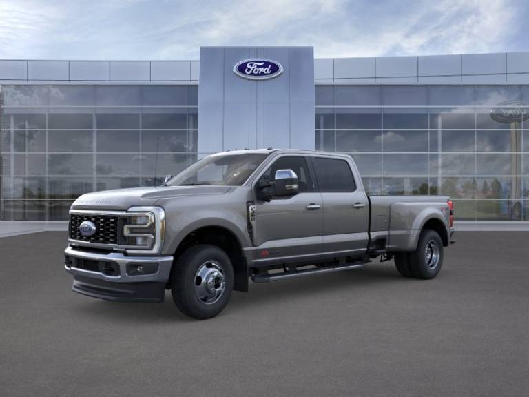 2026 Ford Super Duty F-350 DRW LARIAT DRW