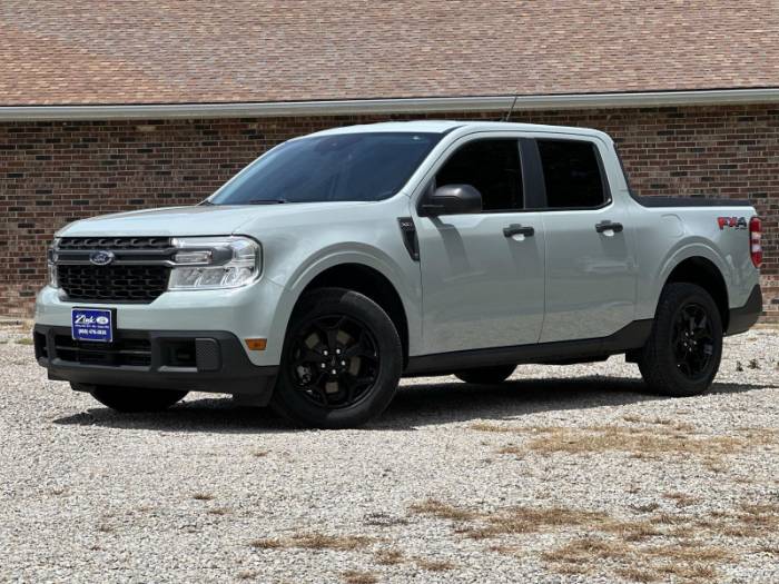 2024 Ford Maverick XLT