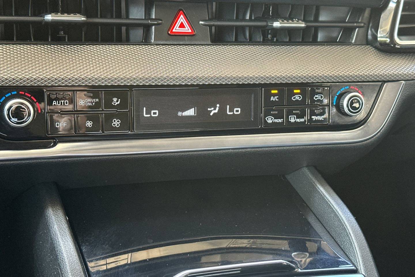 2023 Kia Sportage LX Hybrid - Photo 20