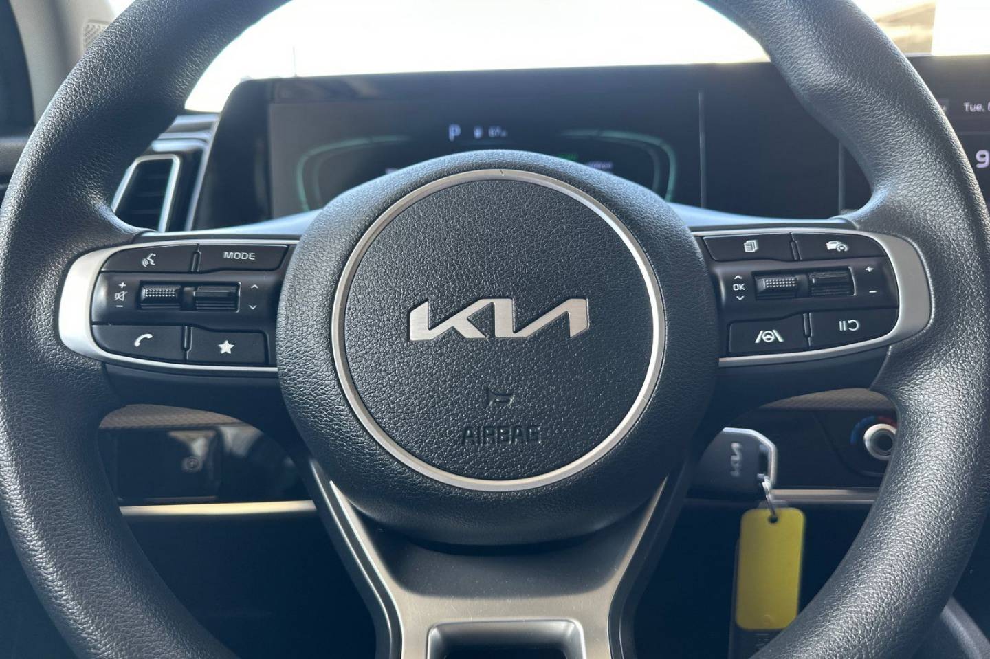 2023 Kia Sportage LX Hybrid - Photo 22