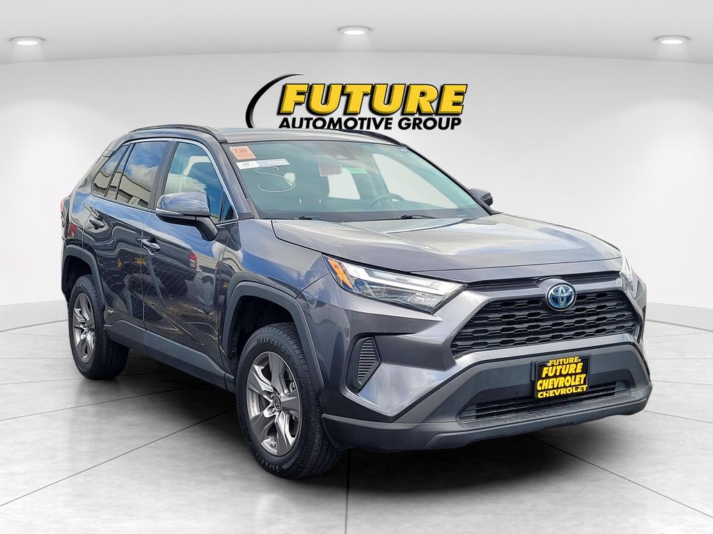 2023 Toyota RAV4 Hybrid LE