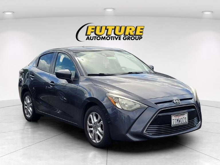 2016 Scion iA Base
