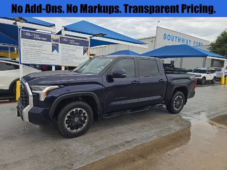 2022 Toyota Tundra SR5