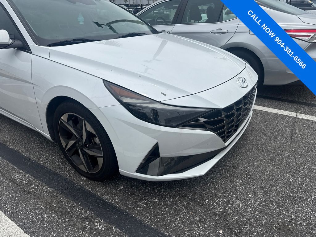 2021 Hyundai Elantra Limited