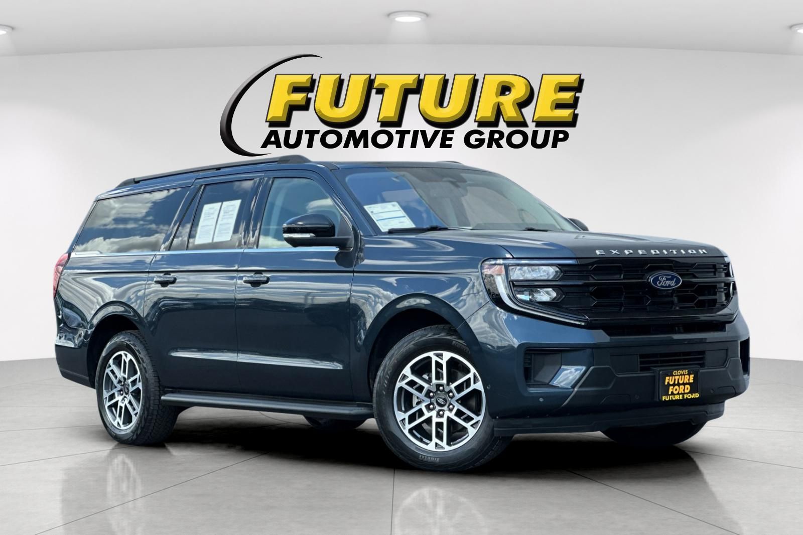 2025 Ford Expedition MAX Active