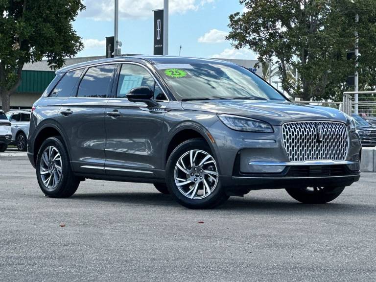 2025 Lincoln Corsair Premiere