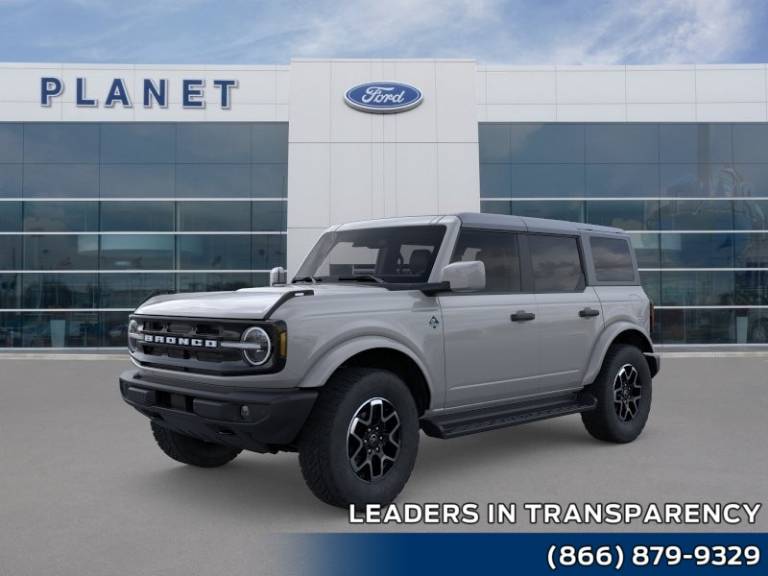 2026 Ford Bronco Outer Banks 4 Door 4X4