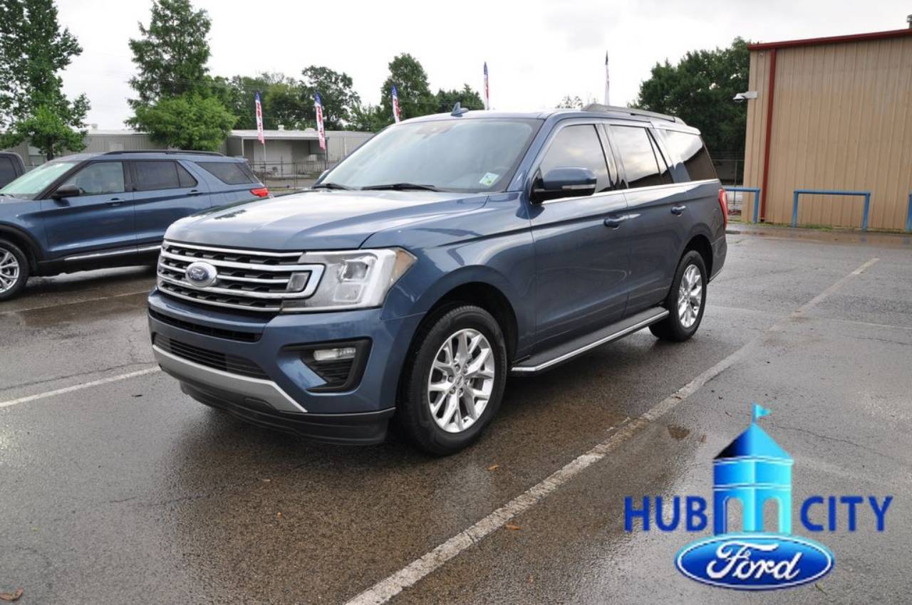 2020 Ford Expedition XLT's photo