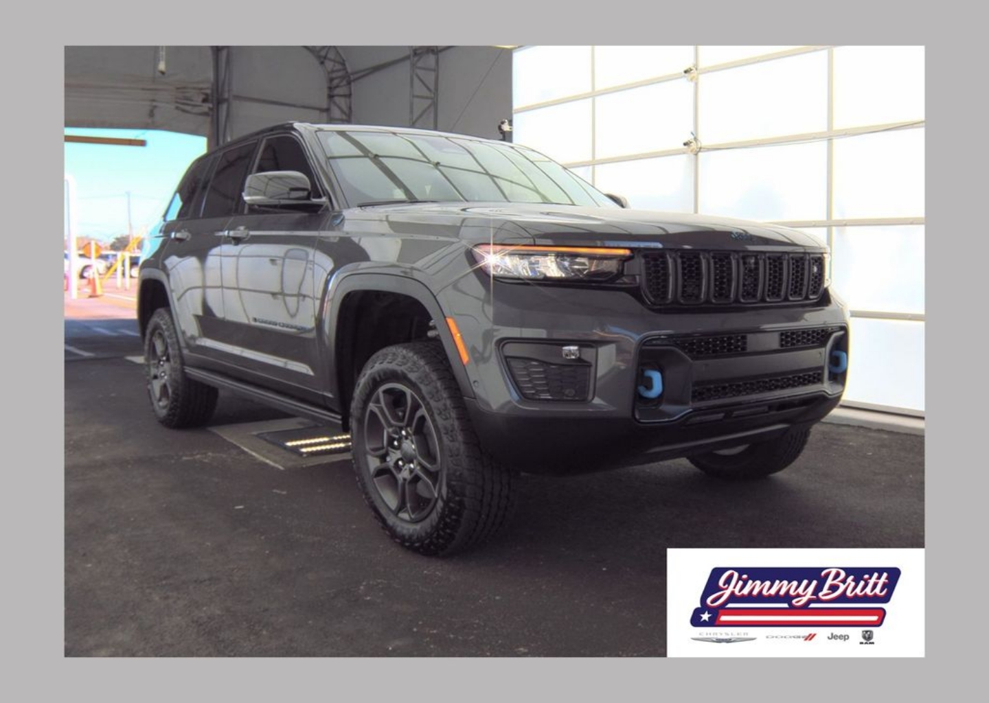 2024 Jeep Grand Cherokee Trailhawk 4xe 4x4's photo