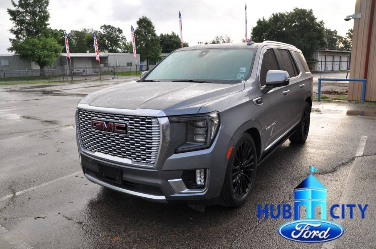 2021 GMC Yukon 4WD Denali's photo