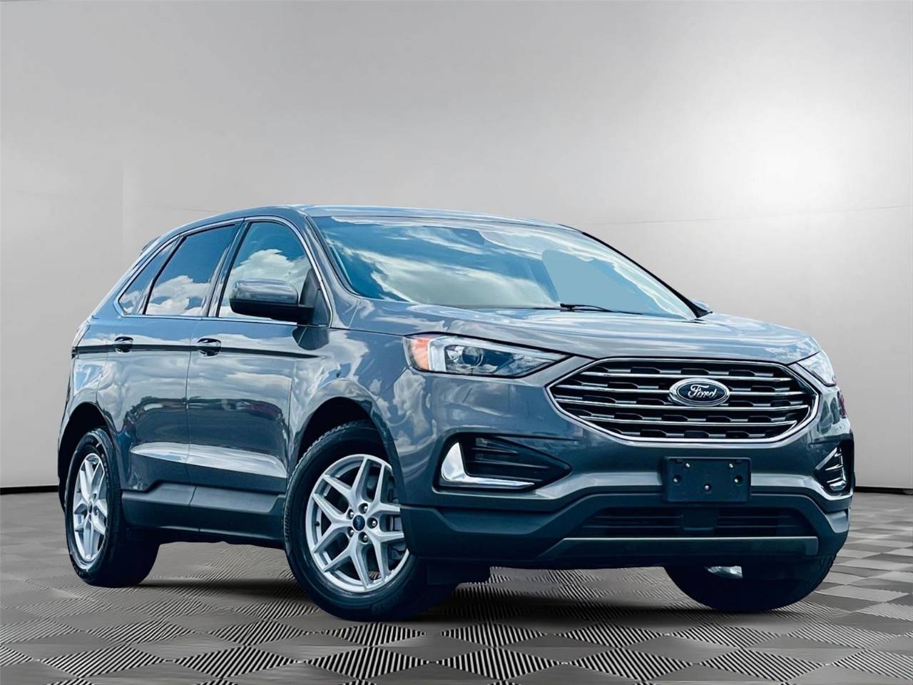 2022 Ford Edge SEL AWD's photo
