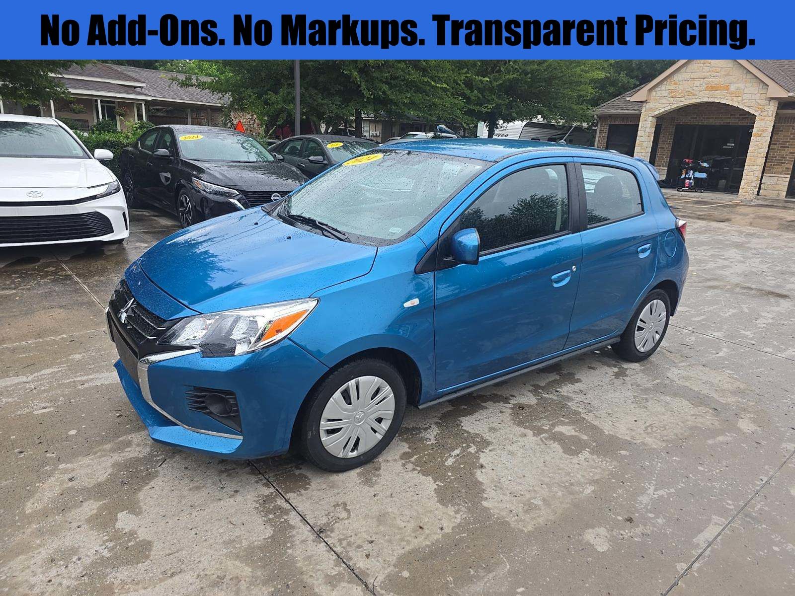 2024 Mitsubishi Mirage ES CVT's photo