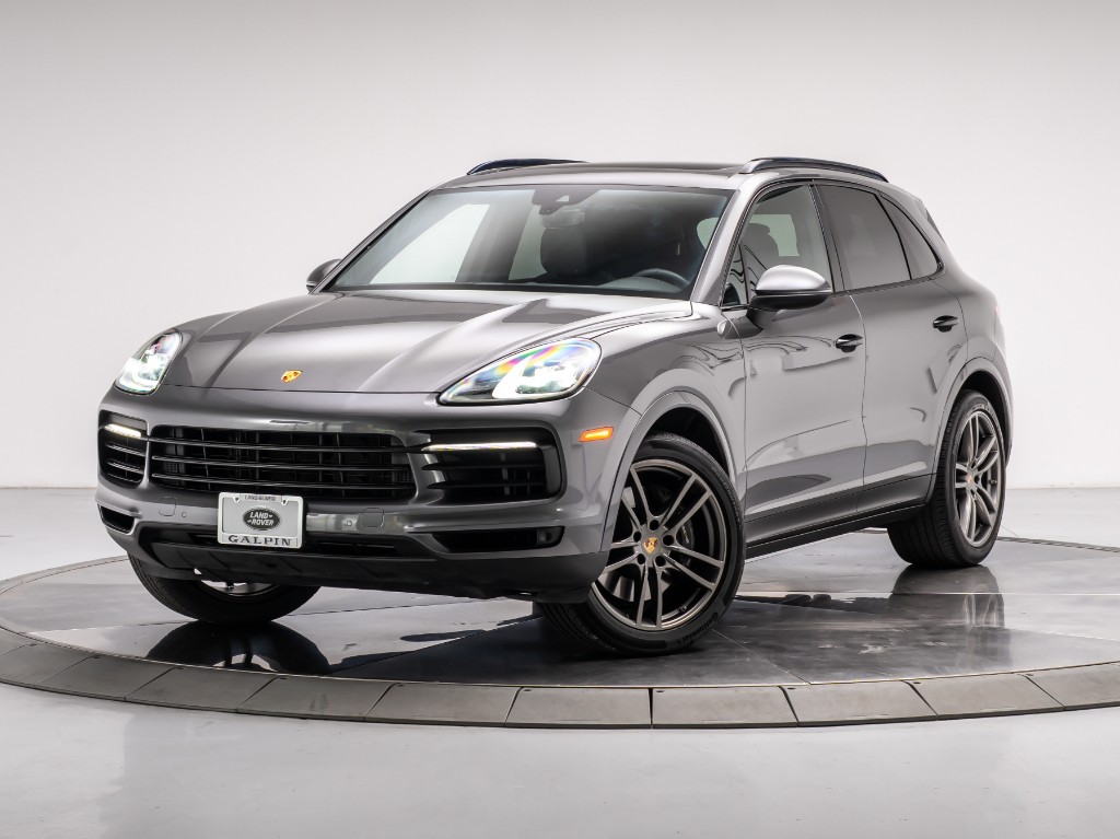 2023 Porsche Cayenne Base